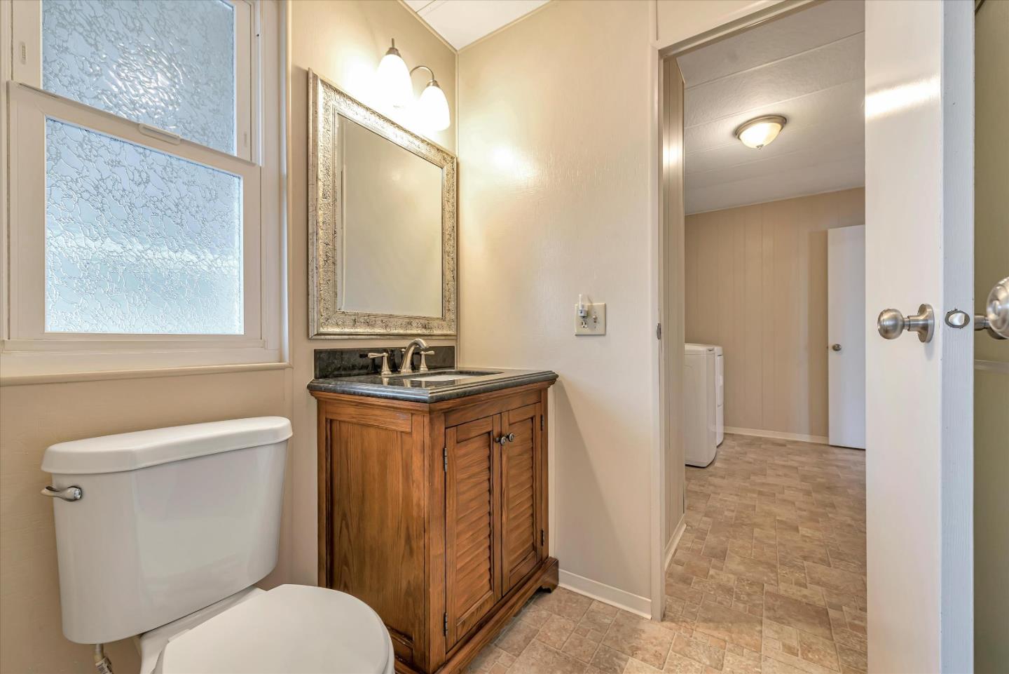 Detail Gallery Image 13 of 17 For 723 Millstream Dr #723,  San Jose,  CA 95125 - 2 Beds | 2 Baths