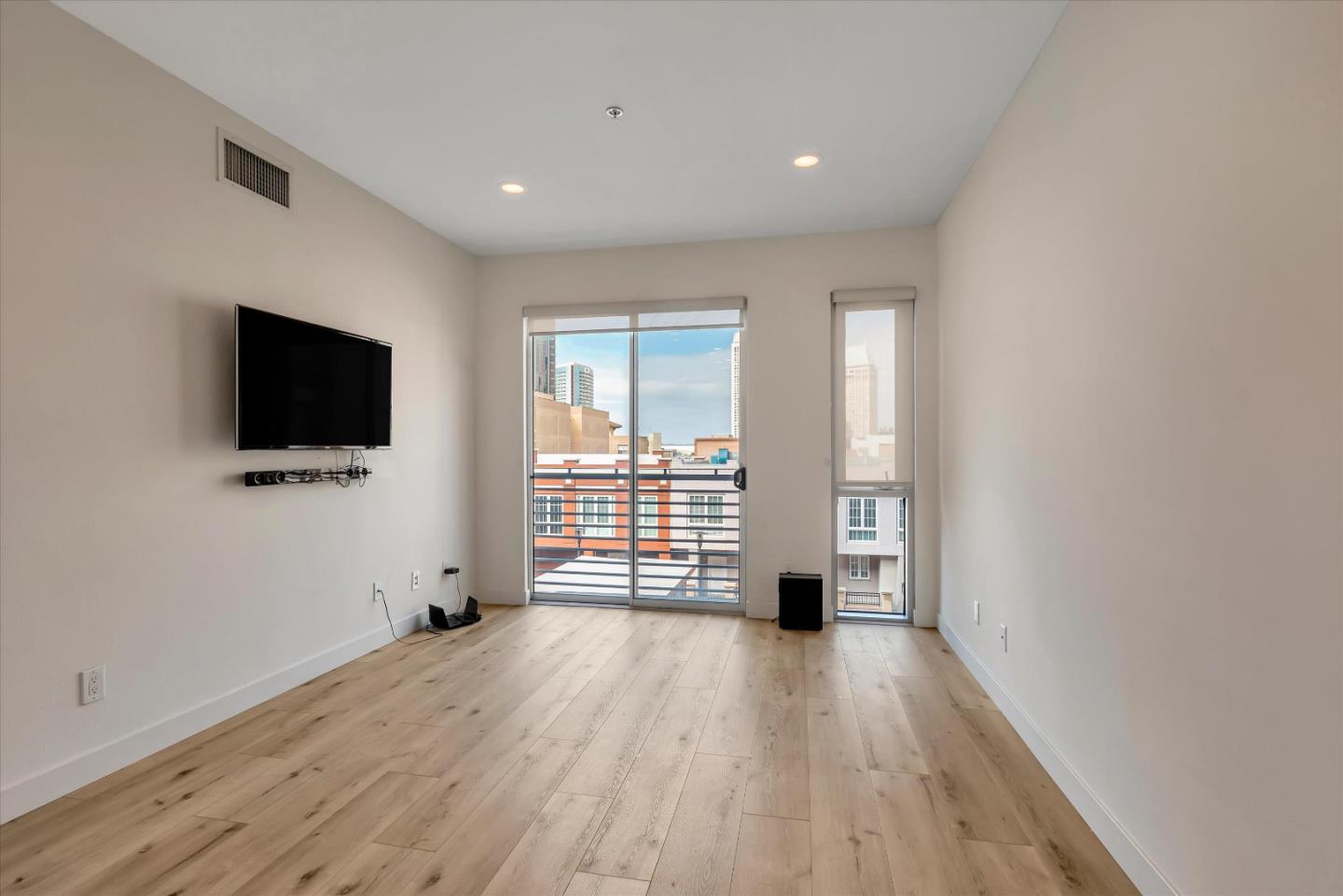 Detail Gallery Image 8 of 33 For 445 Island Ave #514,  San Diego,  CA 92101 - 1 Beds | 1 Baths