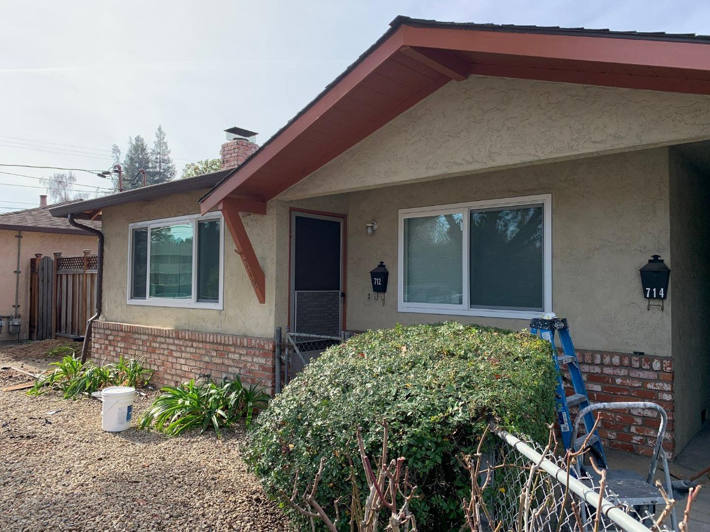 Detail Gallery Image 1 of 8 For 712 Sierra Vista Ave, Mountain View,  CA 94043 - 2 Beds | 1 Baths