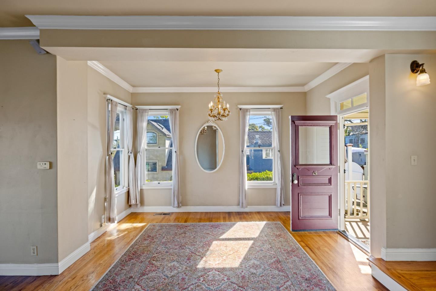 Detail Gallery Image 11 of 51 For 218 4th St, Pacific Grove,  CA 93950 - 4 Beds | 3 Baths