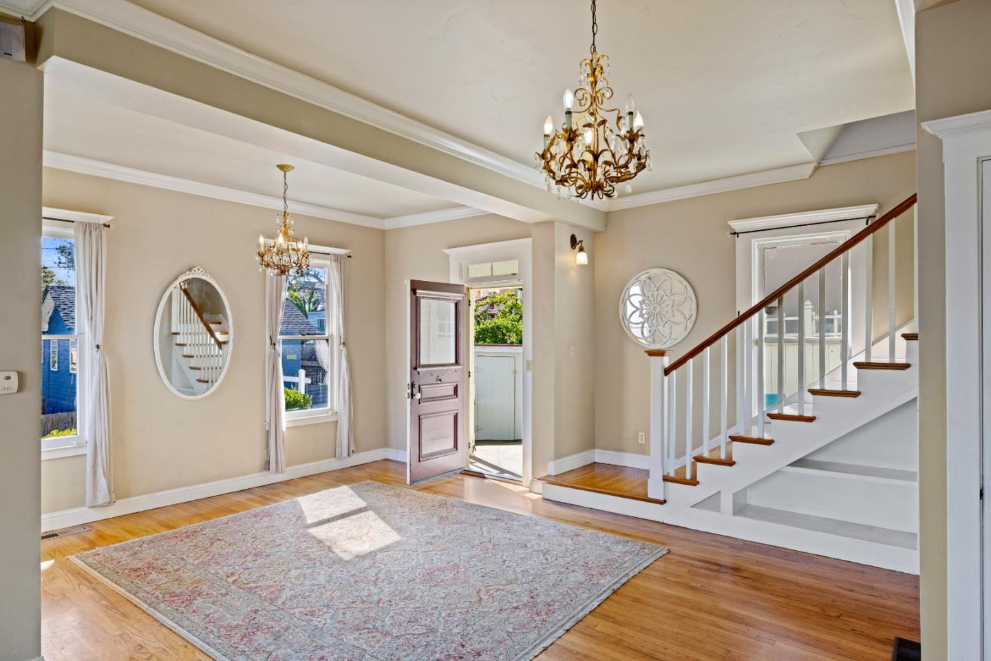 Detail Gallery Image 12 of 51 For 218 4th St, Pacific Grove,  CA 93950 - 4 Beds | 3 Baths