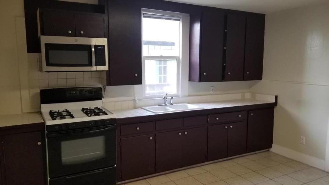Detail Gallery Image 11 of 45 For 300 5th St, San Juan Bautista,  CA 95045 - – Beds | – Baths