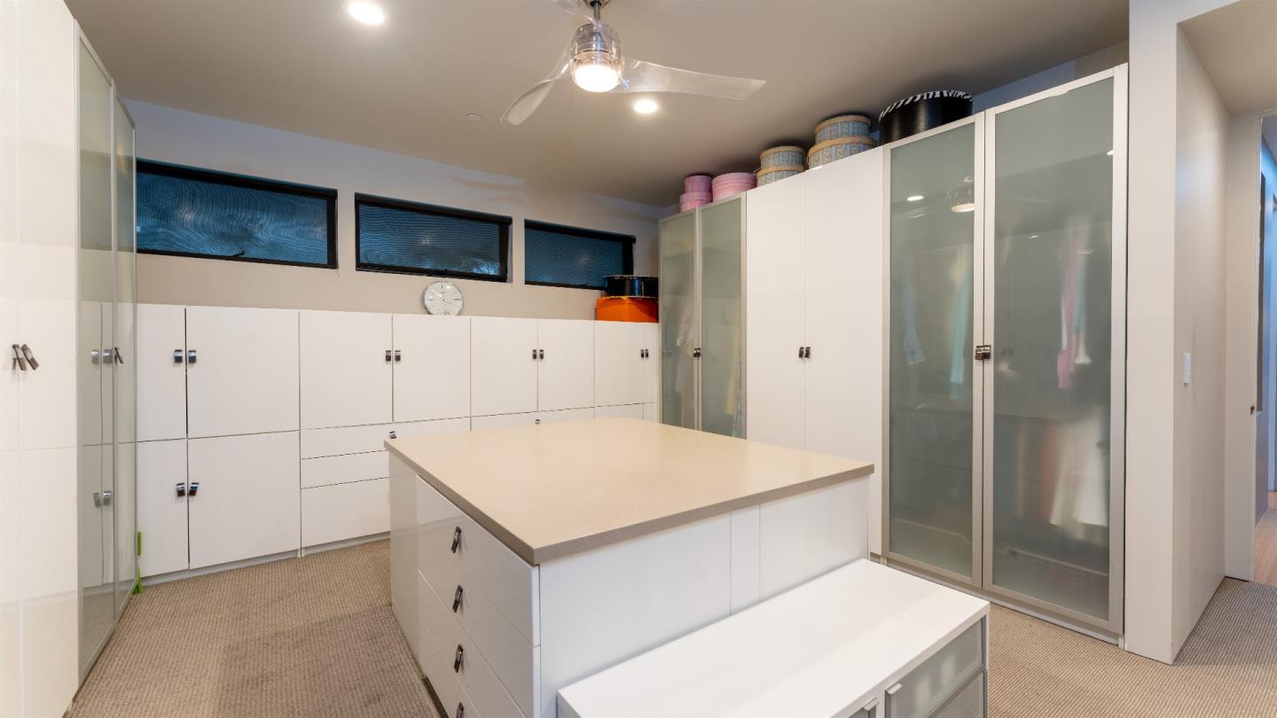 Detail Gallery Image 22 of 56 For 24860 Olive Tree Ln, Los Altos Hills,  CA 94024 - 7 Beds | 5/1 Baths