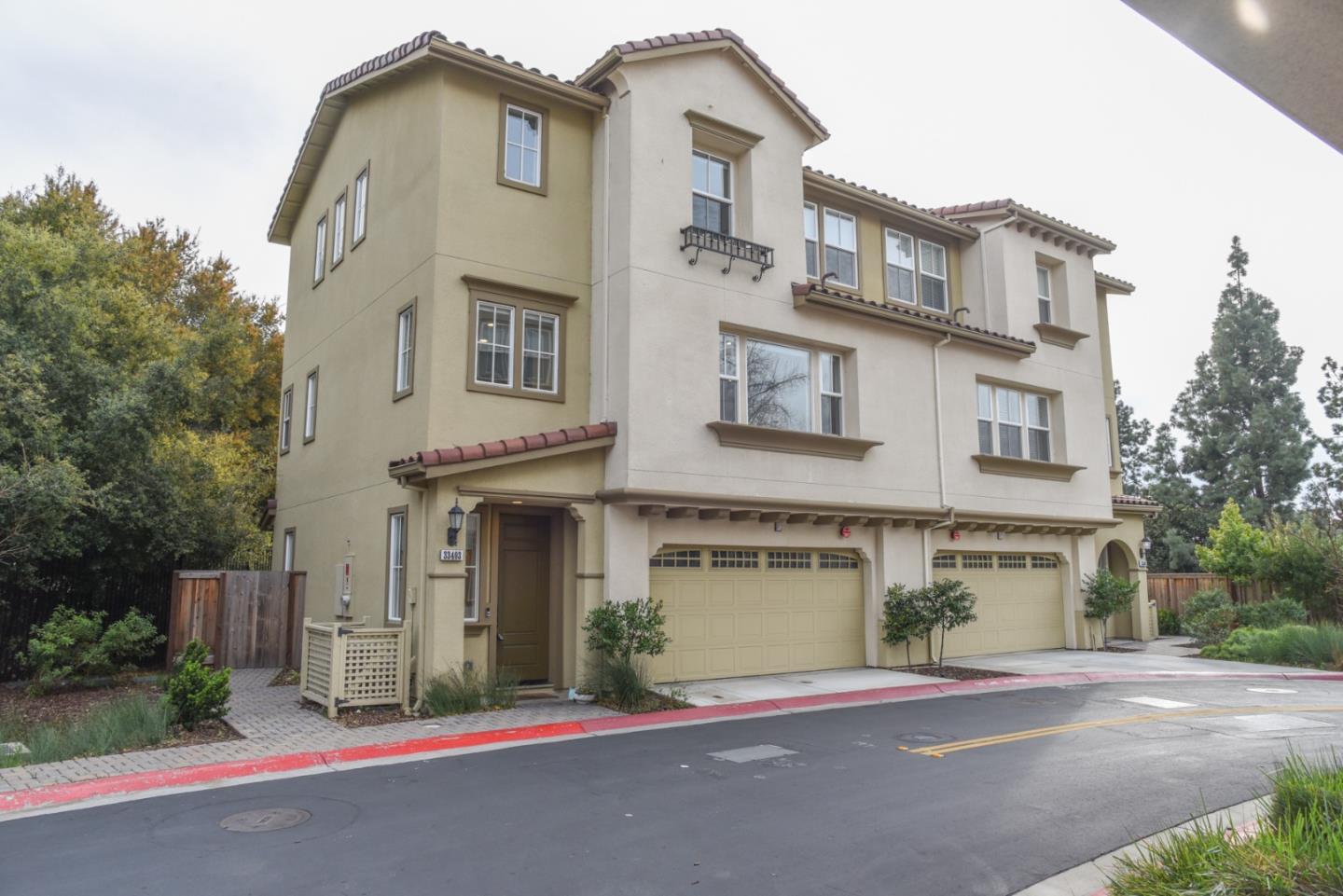 Detail Gallery Image 1 of 1 For 33403 Scarlett Ter, Union City,  CA 94587 - 4 Beds | 3/1 Baths