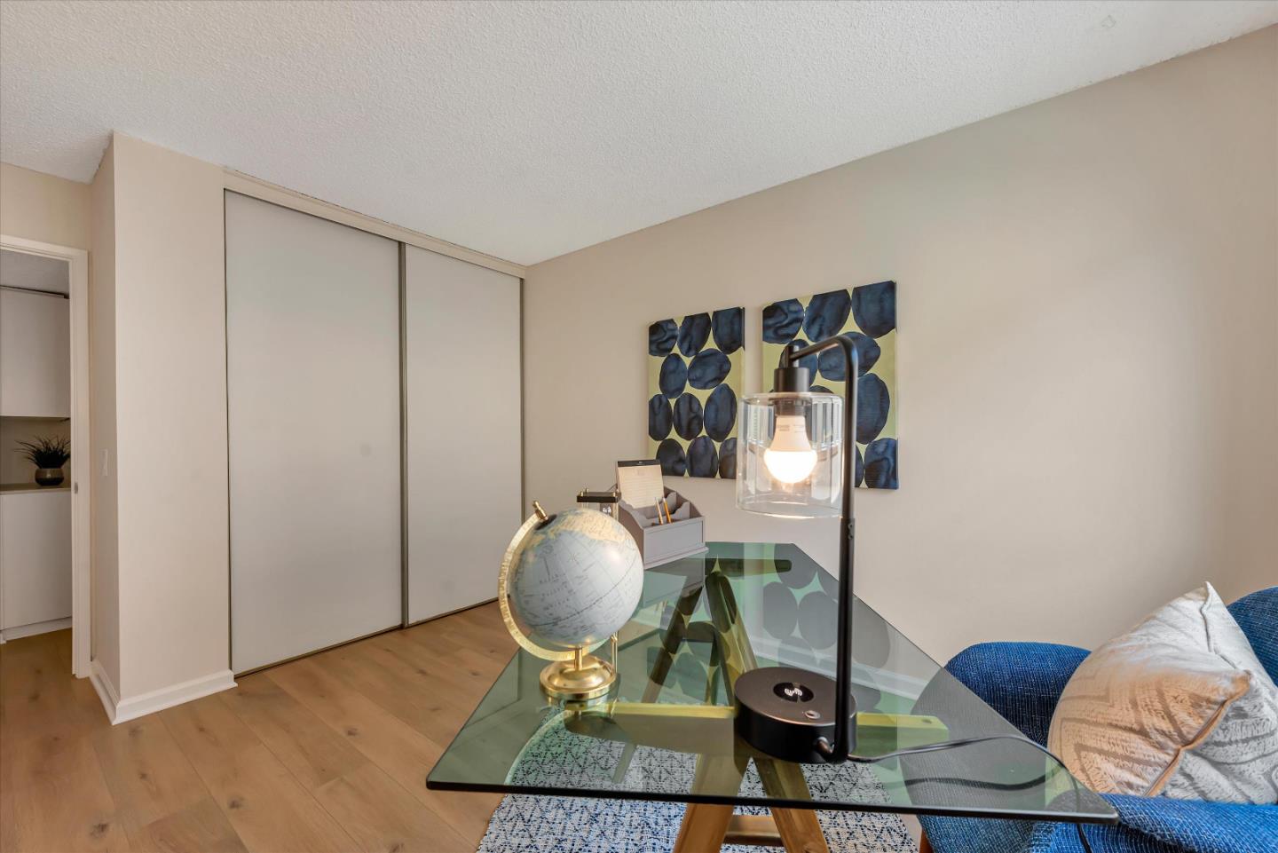 Detail Gallery Image 25 of 35 For 2466 W Bayshore Rd #5,  Palo Alto,  CA 94303 - 2 Beds | 1 Baths