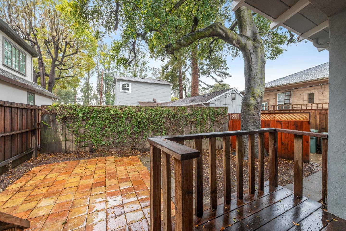 Detail Gallery Image 13 of 28 For 723 Linden Ave, Burlingame,  CA 94010 - 2 Beds | 1 Baths