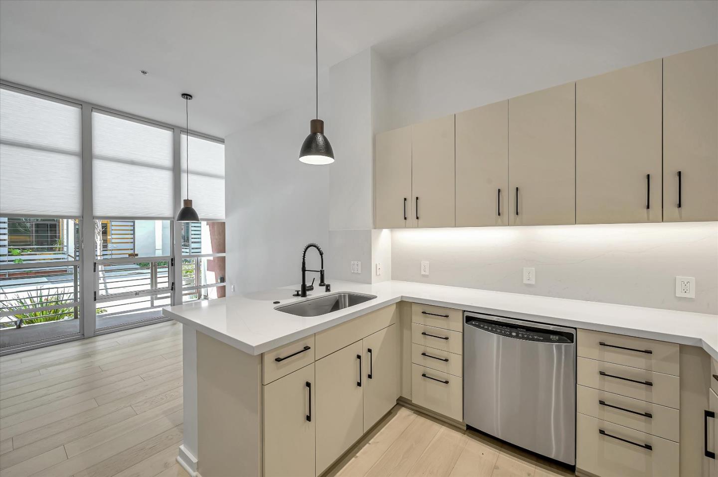 Detail Gallery Image 14 of 17 For 325 Berry St #103,  San Francisco,  CA 94158 - 2 Beds | 2/1 Baths