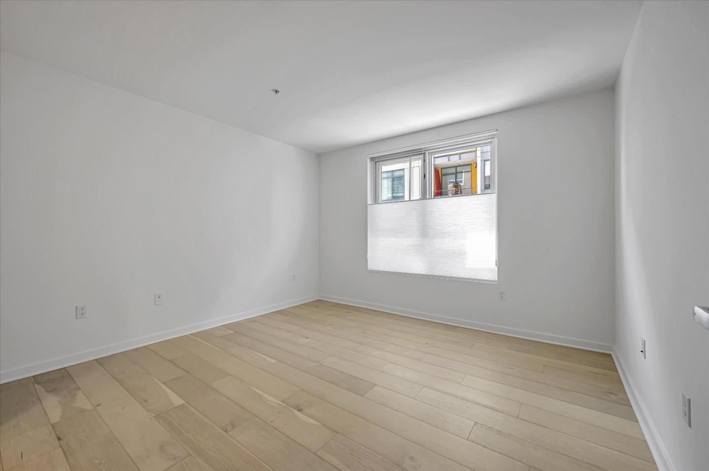 Detail Gallery Image 5 of 17 For 325 Berry St #103,  San Francisco,  CA 94158 - 2 Beds | 2/1 Baths