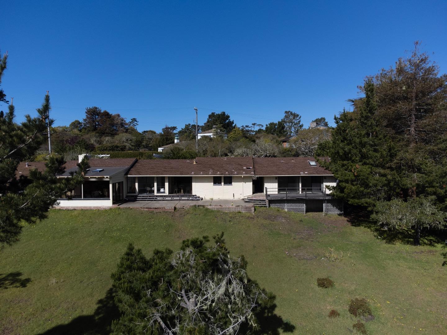 Detail Gallery Image 22 of 30 For 1472 Padre Ln, Pebble Beach,  CA 93953 - 4 Beds | 4 Baths