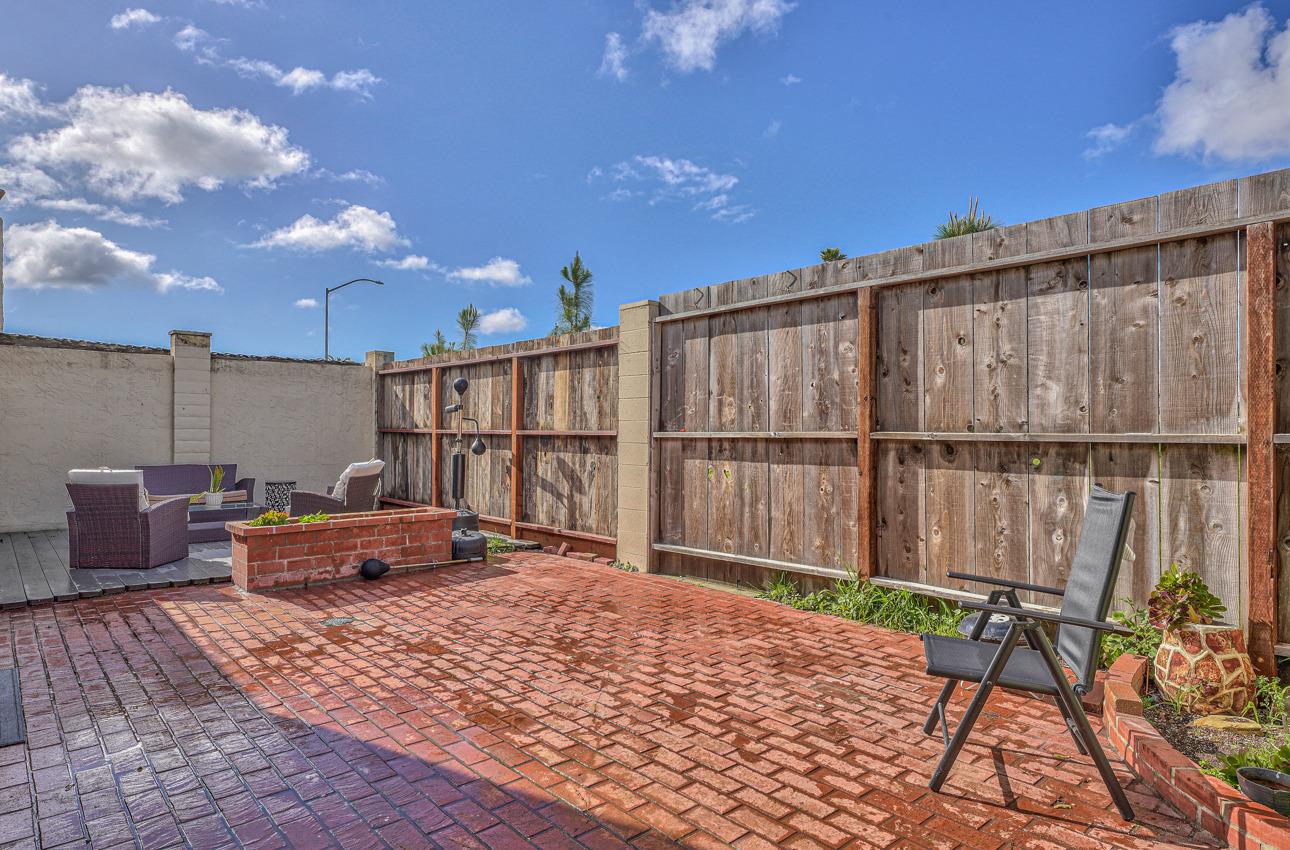 1553 Valdez Cir, Salinas, CA 93906 photo 4