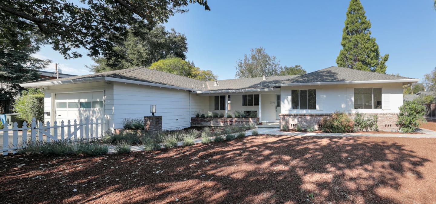 Detail Gallery Image 1 of 1 For 3775 El Centro St, Palo Alto,  CA 94306 - 3 Beds | 2/1 Baths