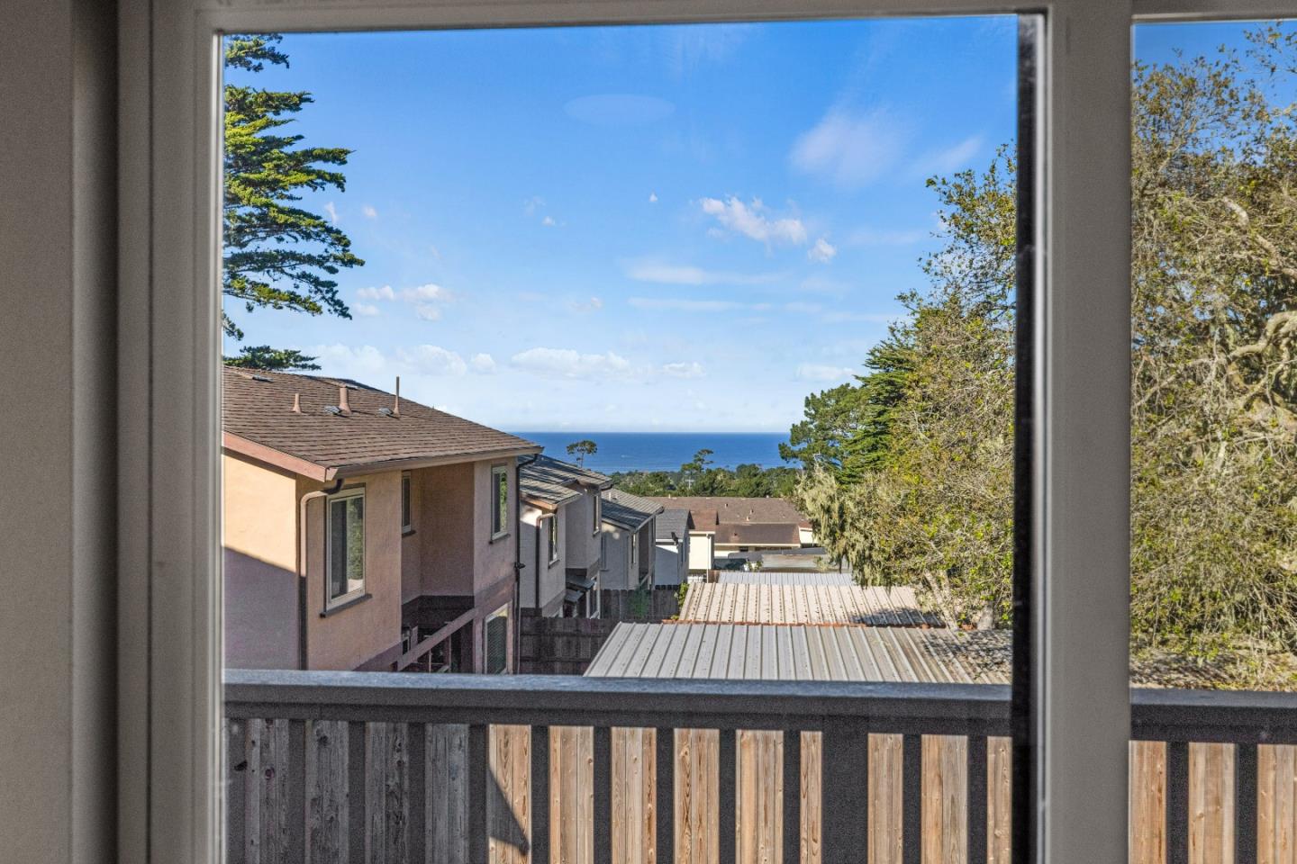 Detail Gallery Image 33 of 41 For 1149 Forest Ave, Pacific Grove,  CA 93950 - – Beds | – Baths