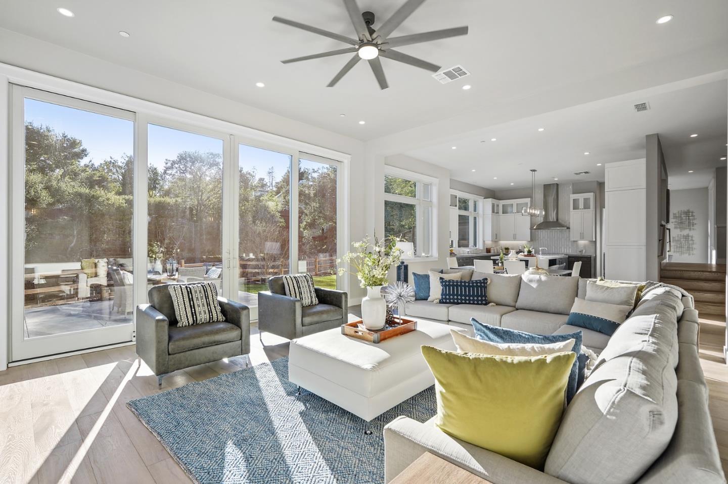 Detail Gallery Image 11 of 61 For 115 Wika Ranch Ct, Redwood City,  CA 94062 - 5 Beds | 4/1 Baths