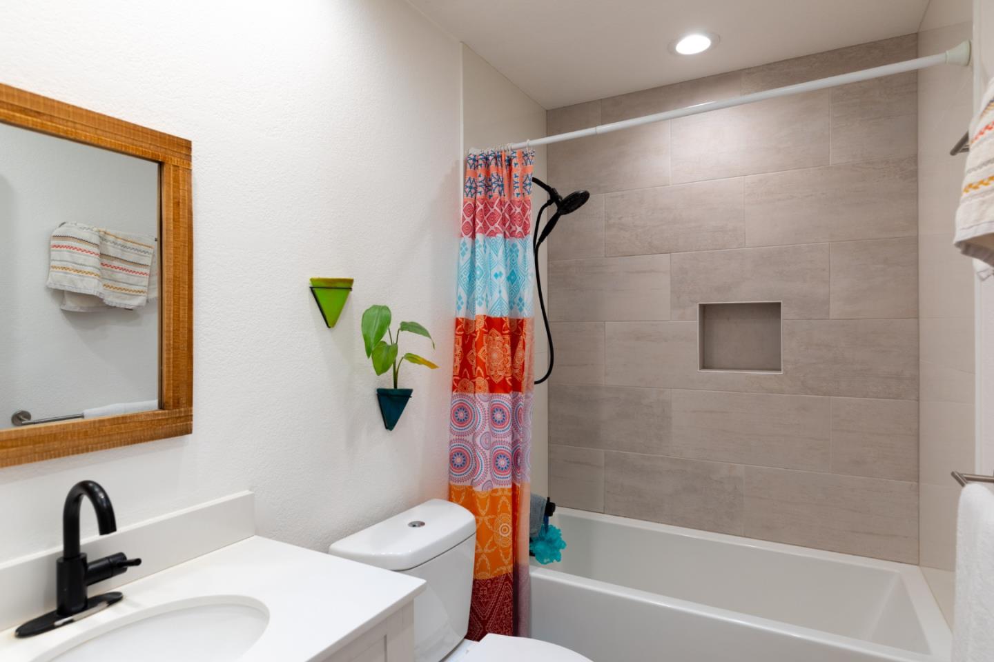 Detail Gallery Image 11 of 21 For 3095 Marina Dr #40,  Marina,  CA 93933 - 2 Beds | 2 Baths