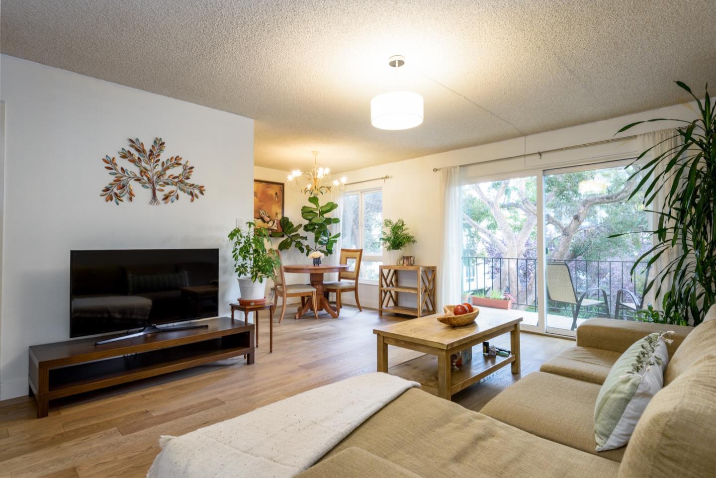 Detail Gallery Image 1 of 1 For 821 N Humboldt St #314,  San Mateo,  CA 94401 - 1 Beds | 1 Baths