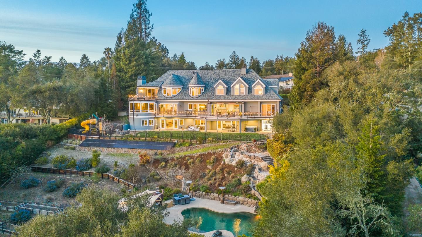 Detail Gallery Image 66 of 76 For 23454 Sunset Dr, Los Gatos,  CA 95033 - 4 Beds | 5/2 Baths