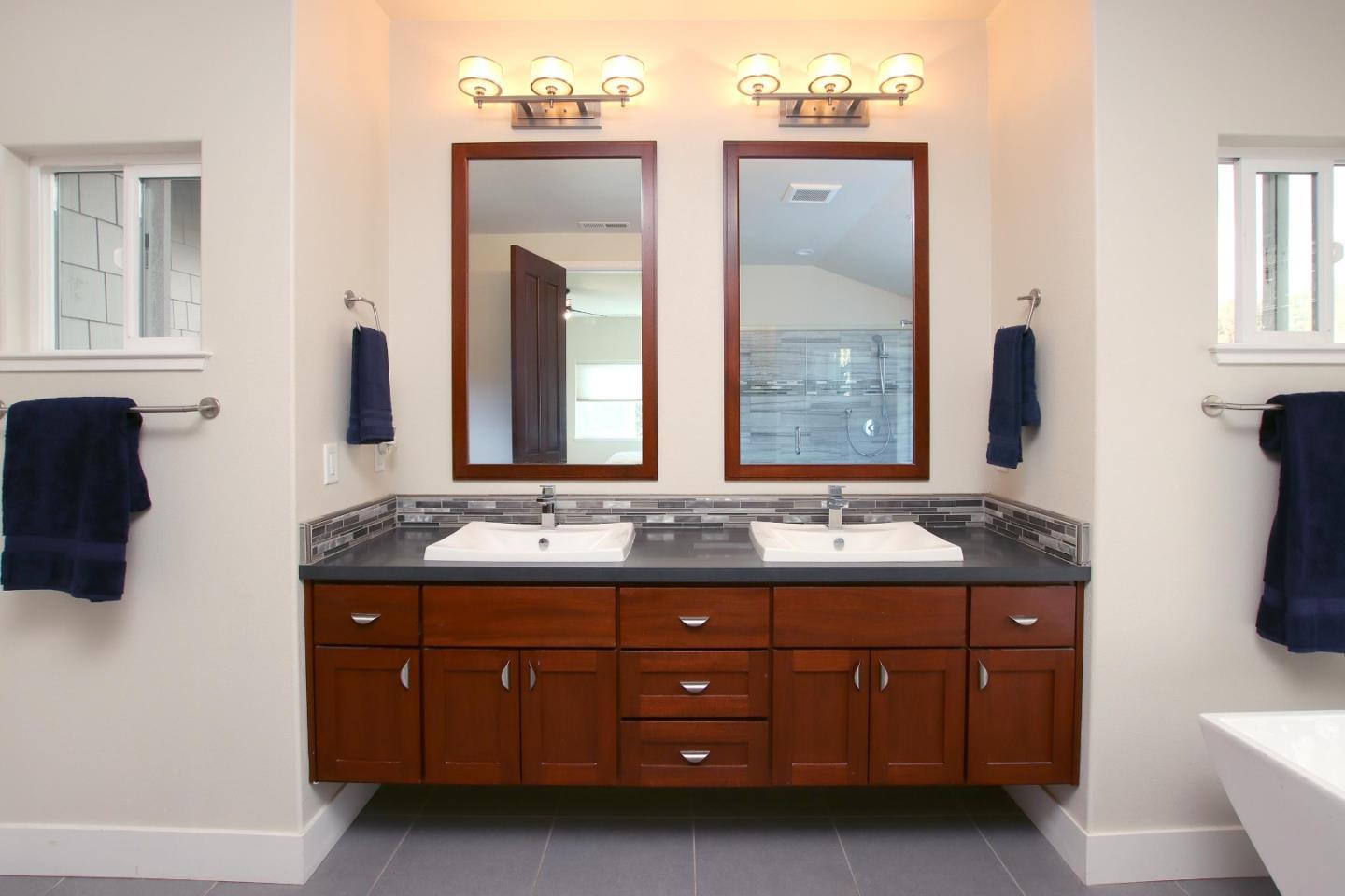 Detail Gallery Image 20 of 31 For 97 Misty Ct, Santa Cruz,  CA 95060 - 4 Beds | 3 Baths