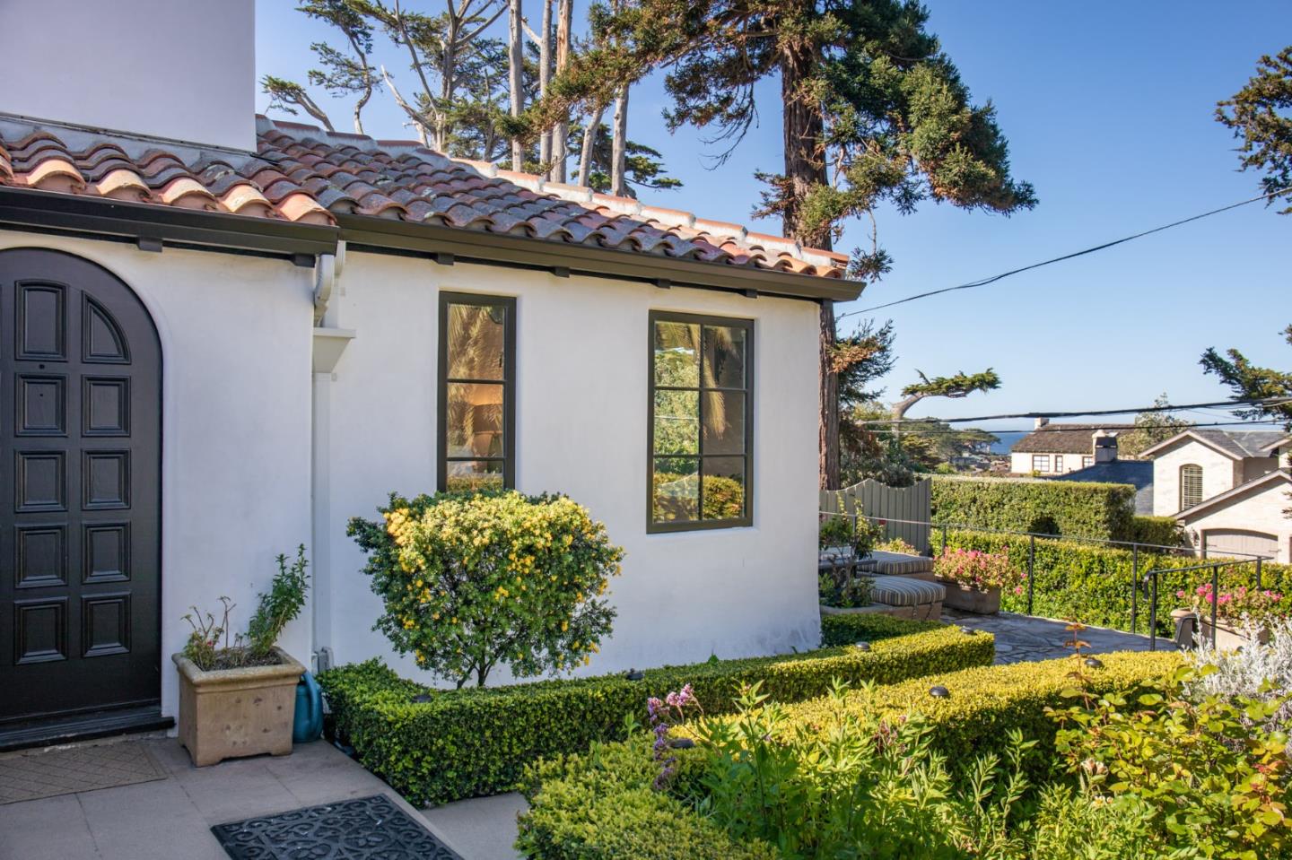 Detail Gallery Image 13 of 66 For 0 San Antonio 2se 12th Ave, Carmel,  CA 93921 - 3 Beds | 3/1 Baths
