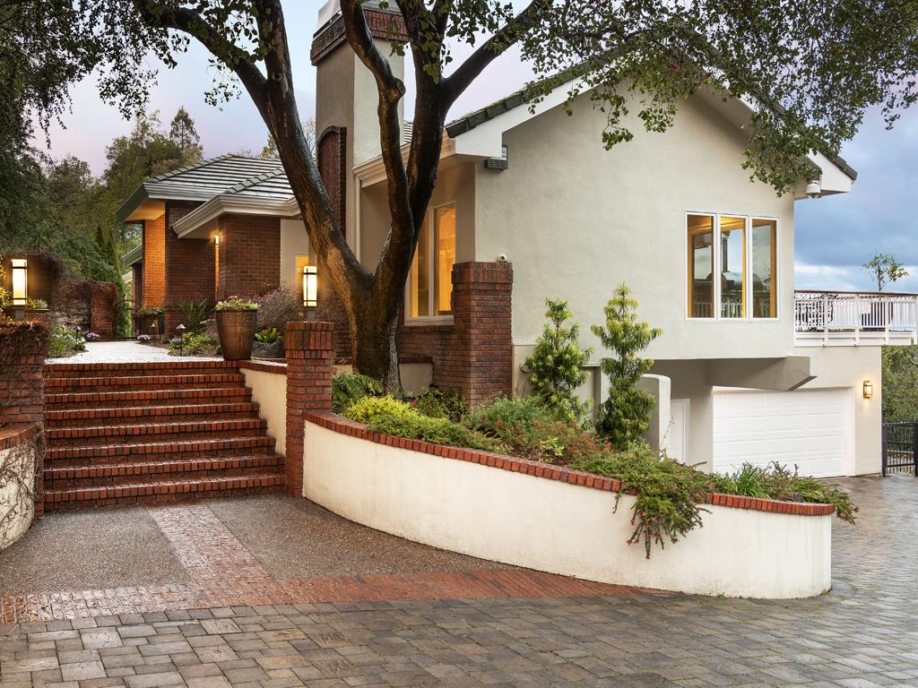 Front Image Thumbnail for ML81922592