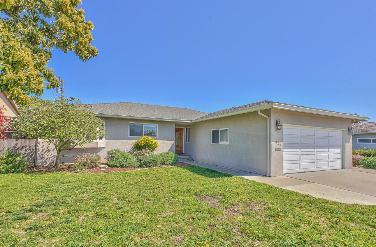 Detail Gallery Image 1 of 1 For 626 San Felipe St, Salinas,  CA 93901 - 3 Beds | 2 Baths