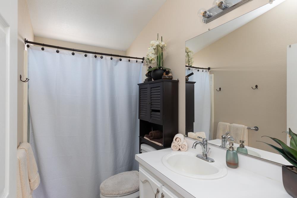 Detail Gallery Image 12 of 24 For 1255 38th Ave #68,  Santa Cruz,  CA 95062 - 3 Beds | 2 Baths