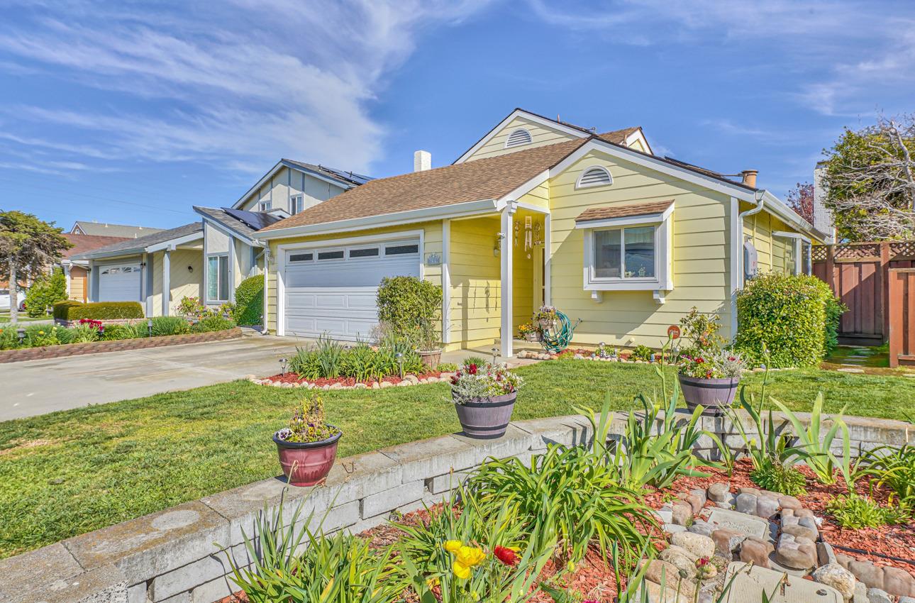 Detail Gallery Image 1 of 1 For 539 Mcallister St, Salinas,  CA 93907 - 3 Beds | 2 Baths