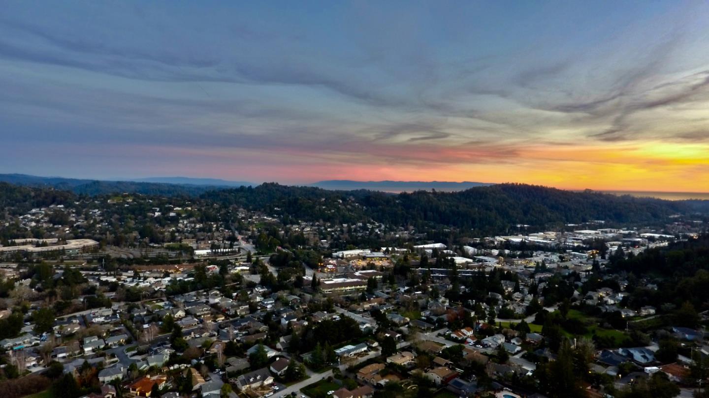 Detail Gallery Image 1 of 1 For 30 Fred Ct, Scotts Valley,  CA 95066 - 3 Beds | 2/1 Baths