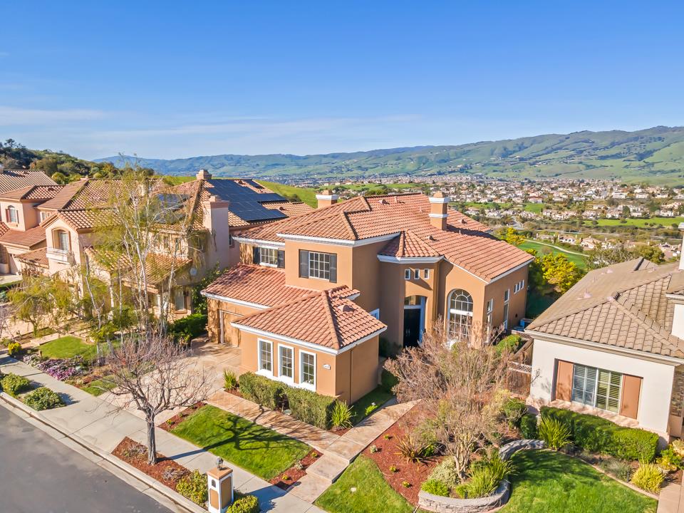 Detail Gallery Image 1 of 1 For 1699 Lucca Pl, San Jose,  CA 95138 - 4 Beds | 3/1 Baths