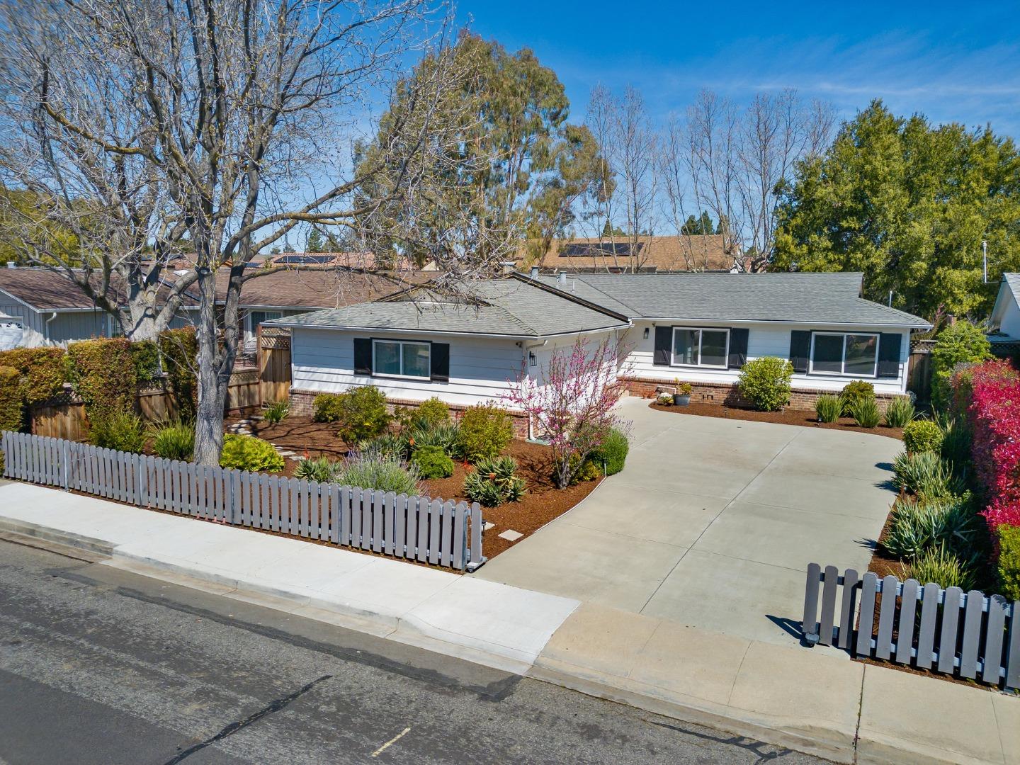 Detail Gallery Image 1 of 1 For 2947 Marietta Dr, Santa Clara,  CA 95051 - 3 Beds | 2 Baths