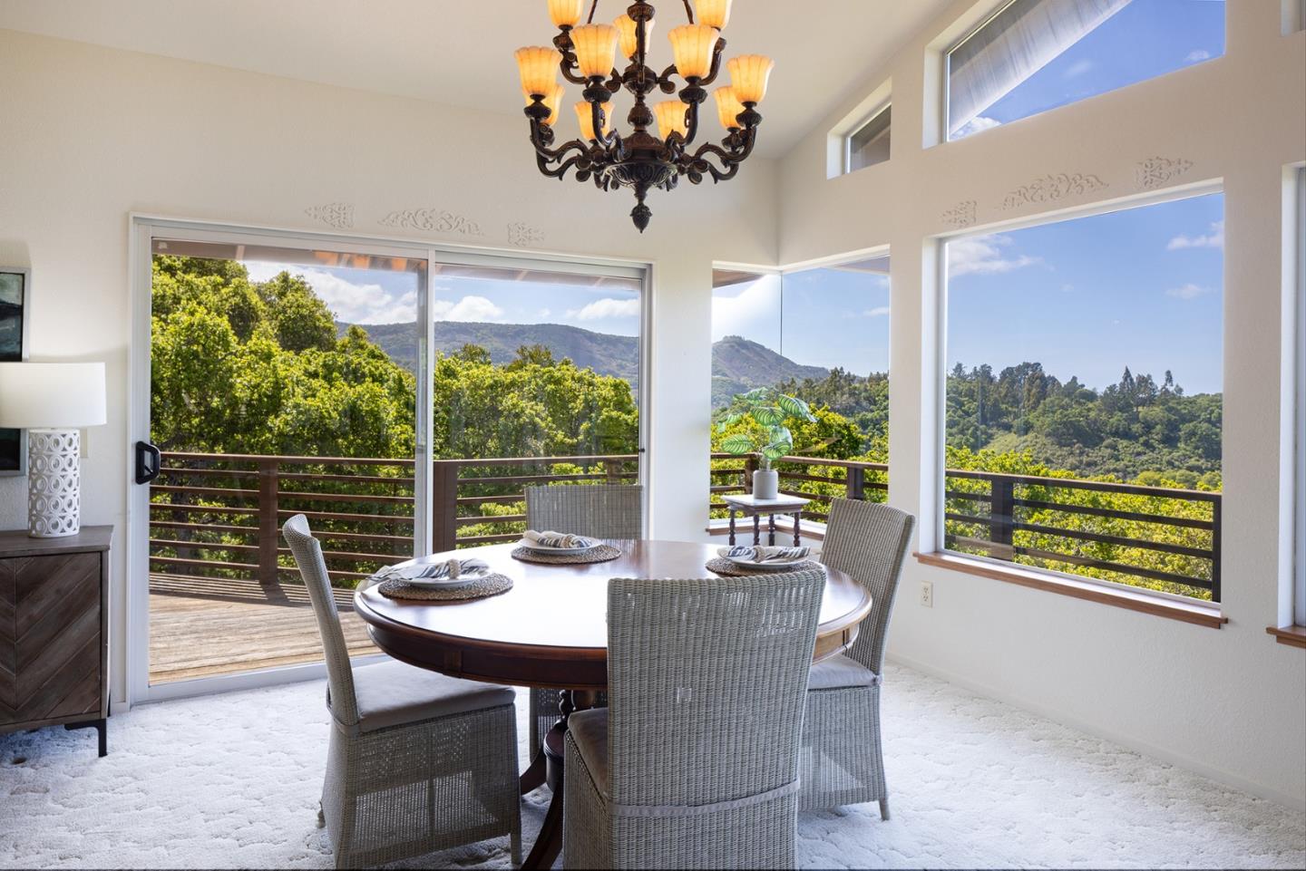 Detail Gallery Image 6 of 35 For 25776 Tierra Grande Dr, Carmel,  CA 93923 - 4 Beds | 2 Baths