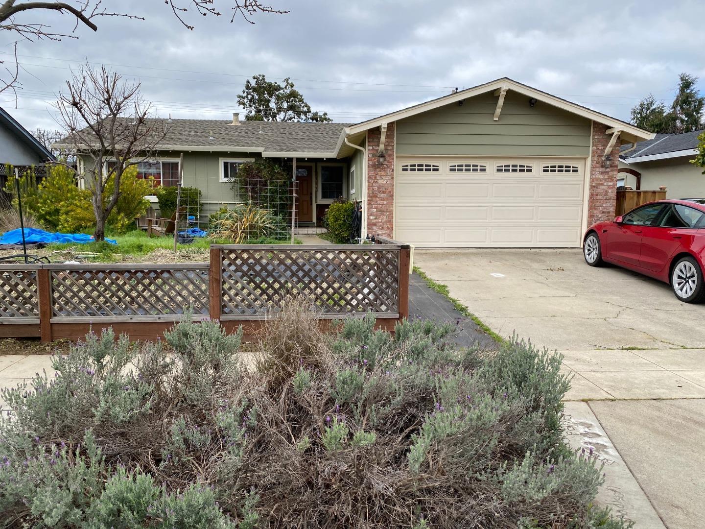 Detail Gallery Image 1 of 1 For 4023 Paladin Dr, San Jose,  CA 95124 - 3 Beds | 2 Baths