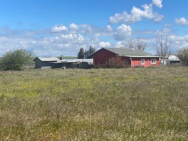 Photo of 825 Freitas Rd in San Juan Bautista, CA