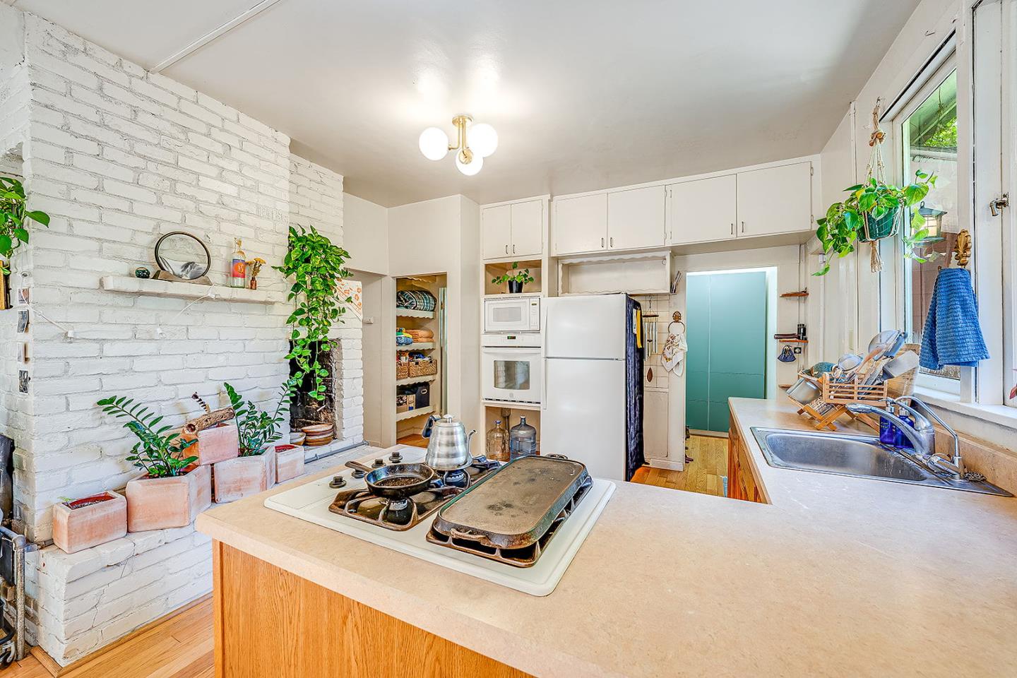 Detail Gallery Image 102 of 161 For 4260 Paul Sweet Rd, Santa Cruz,  CA 95065 - 5 Beds | 4/1 Baths
