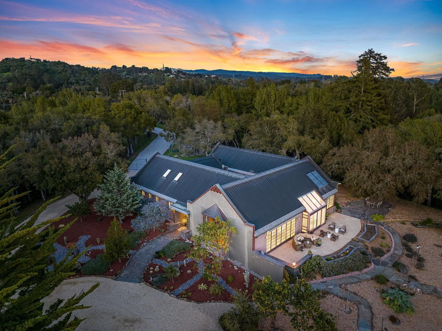 Detail Gallery Image 3 of 161 For 4260 Paul Sweet Rd, Santa Cruz,  CA 95065 - 5 Beds | 4/1 Baths