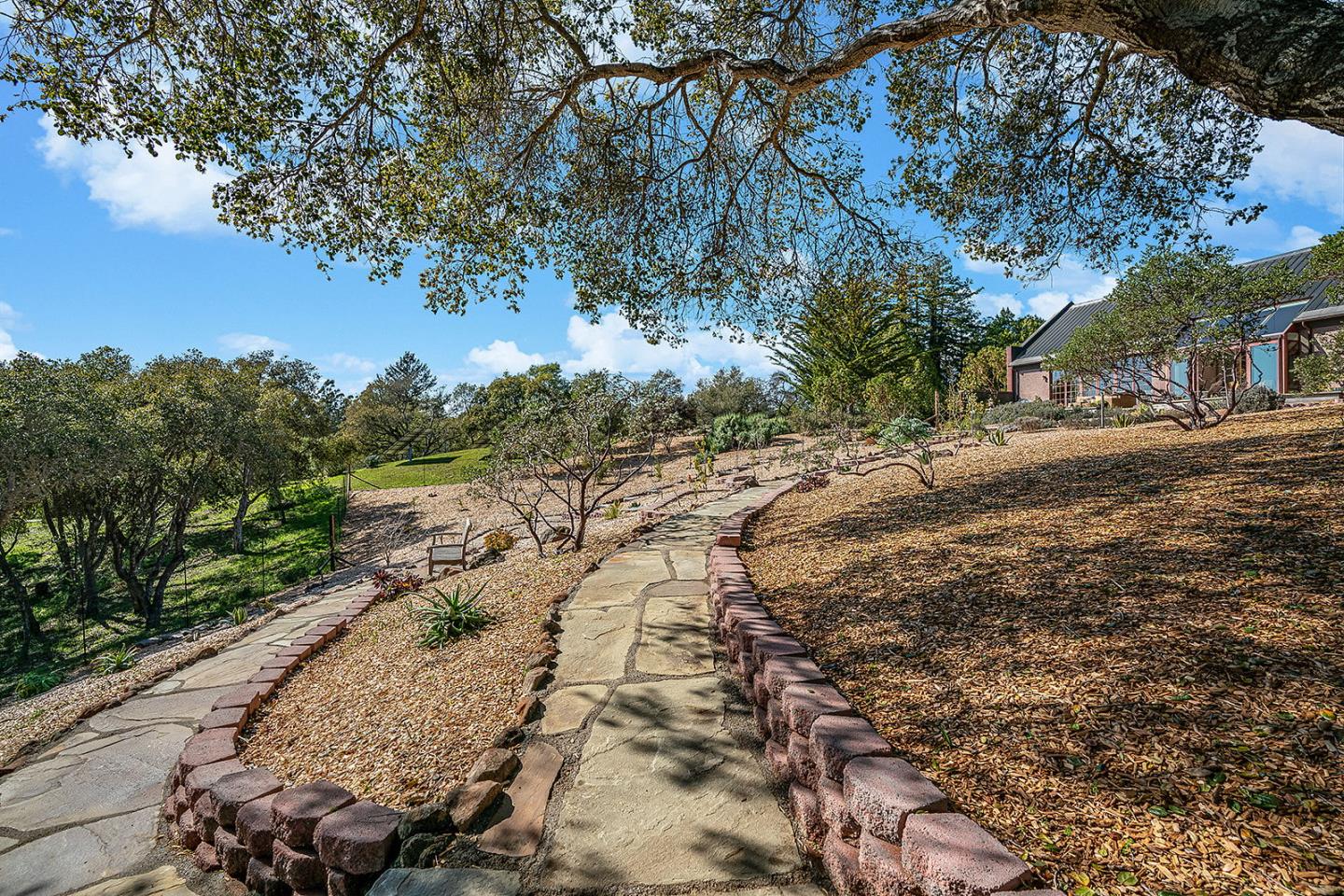 Detail Gallery Image 85 of 161 For 4260 Paul Sweet Rd, Santa Cruz,  CA 95065 - 5 Beds | 4/1 Baths