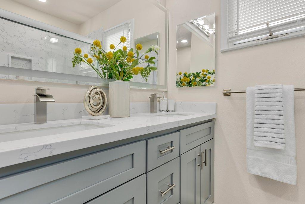 Detail Gallery Image 27 of 56 For 25 Mcaker Ct #118,  San Mateo,  CA 94403 - 3 Beds | 2/1 Baths