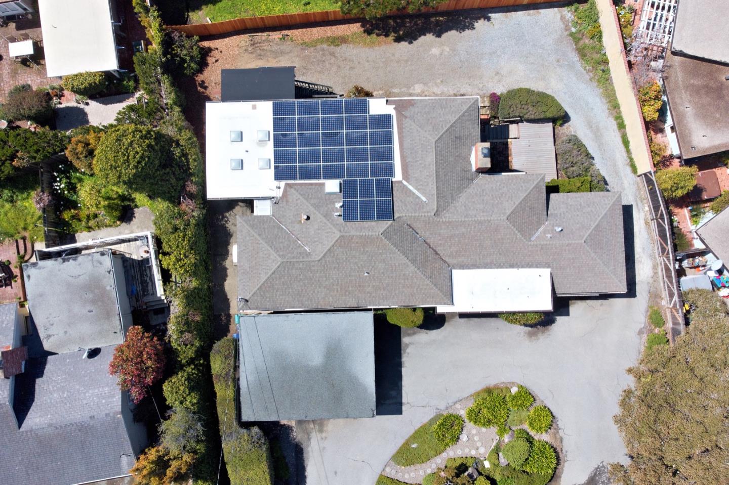 Detail Gallery Image 3 of 26 For 26195 Mesa Dr, Carmel,  CA 93923 - 3 Beds | 4 Baths