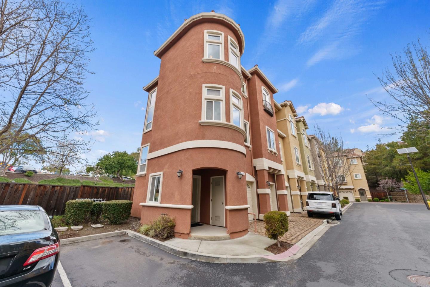 3227 Amidy Garden Way, San Jose, CA 95136 2 Beds 2/1 Baths (Sold