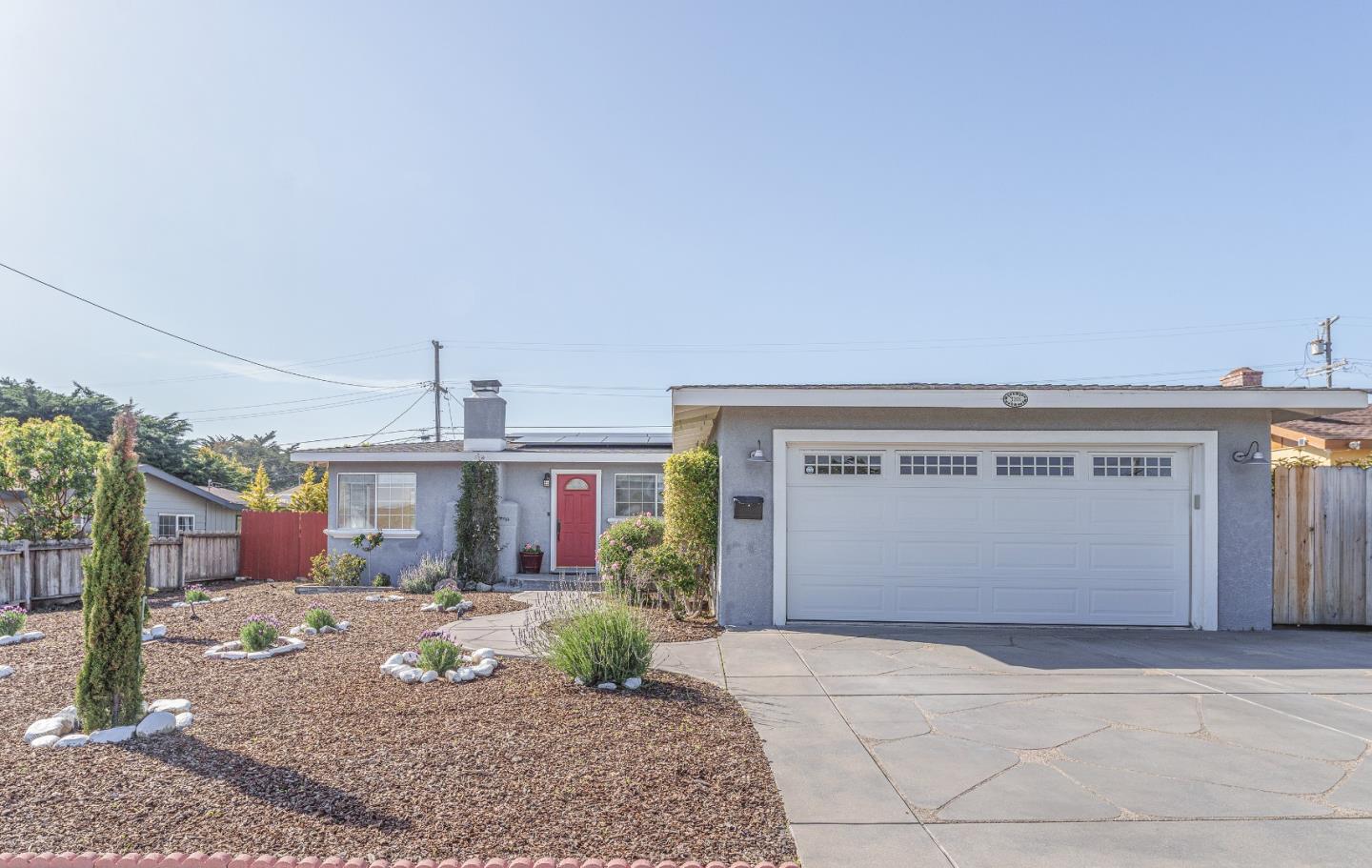 Detail Gallery Image 1 of 1 For 3201 Vista Del Camino, Marina,  CA 93933 - 3 Beds | 2 Baths