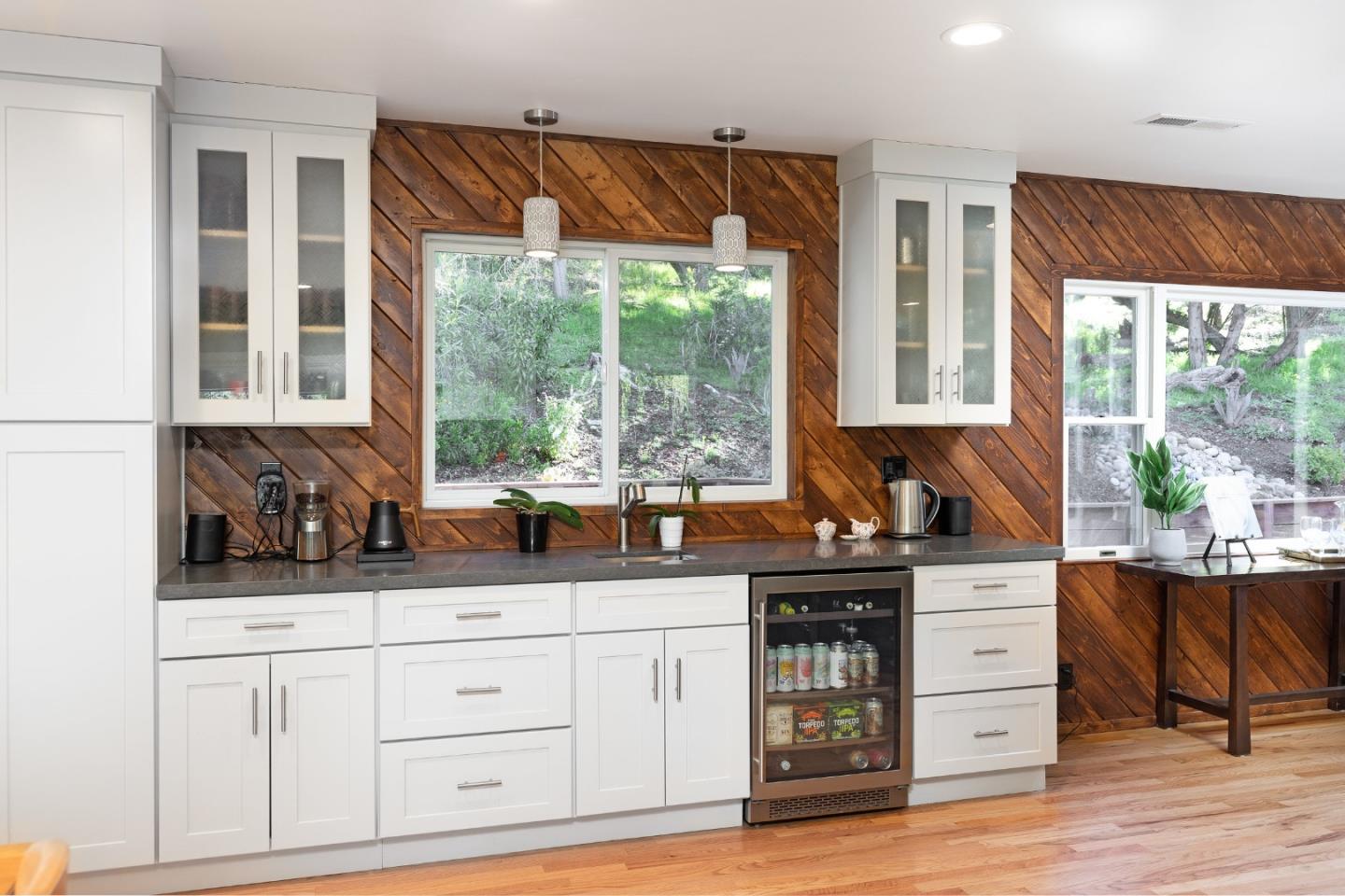 Detail Gallery Image 11 of 47 For 32 Eastridge Dr, Santa Cruz,  CA 95060 - 3 Beds | 3 Baths