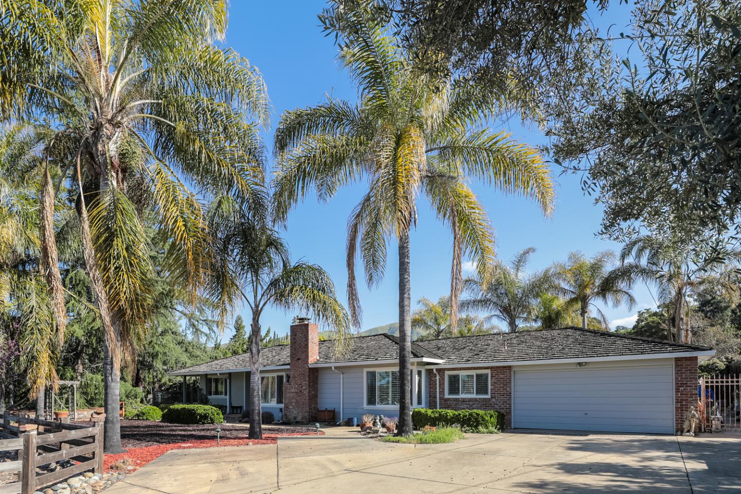 Detail Gallery Image 1 of 1 For 10958 Ridgeview Ave, San Jose,  CA 95127 - 3 Beds | 2/1 Baths