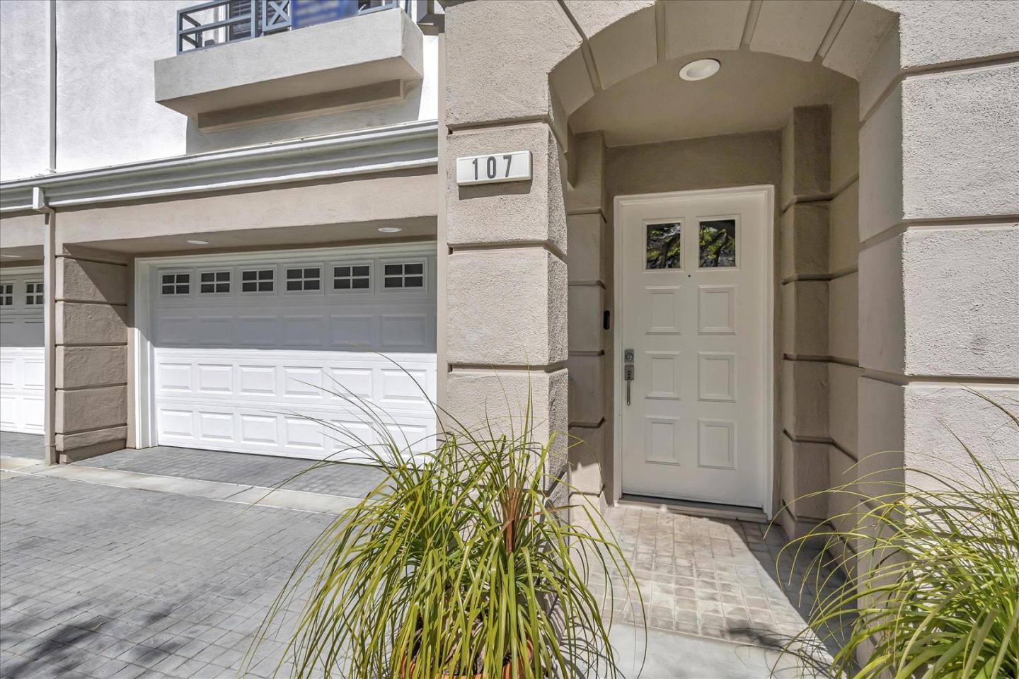 Detail Gallery Image 1 of 1 For 455 Navaro Way #107,  San Jose,  CA 95134 - 2 Beds | 2/1 Baths