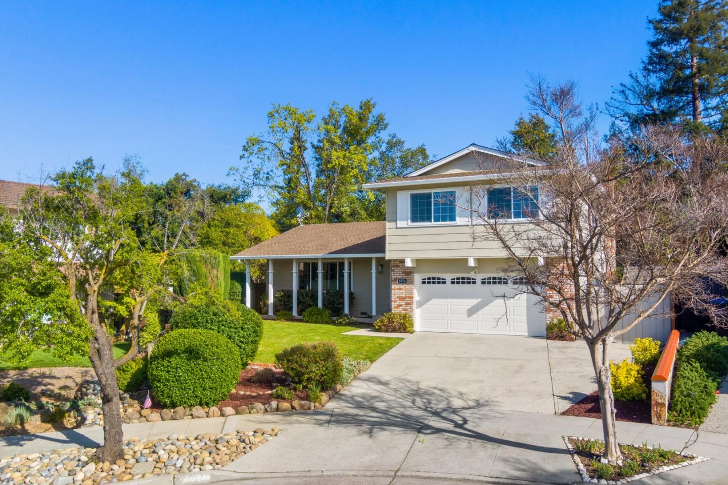 Detail Gallery Image 1 of 1 For 6054 Guadalupe Mines Ct, San Jose,  CA 95120 - 4 Beds | 2/1 Baths