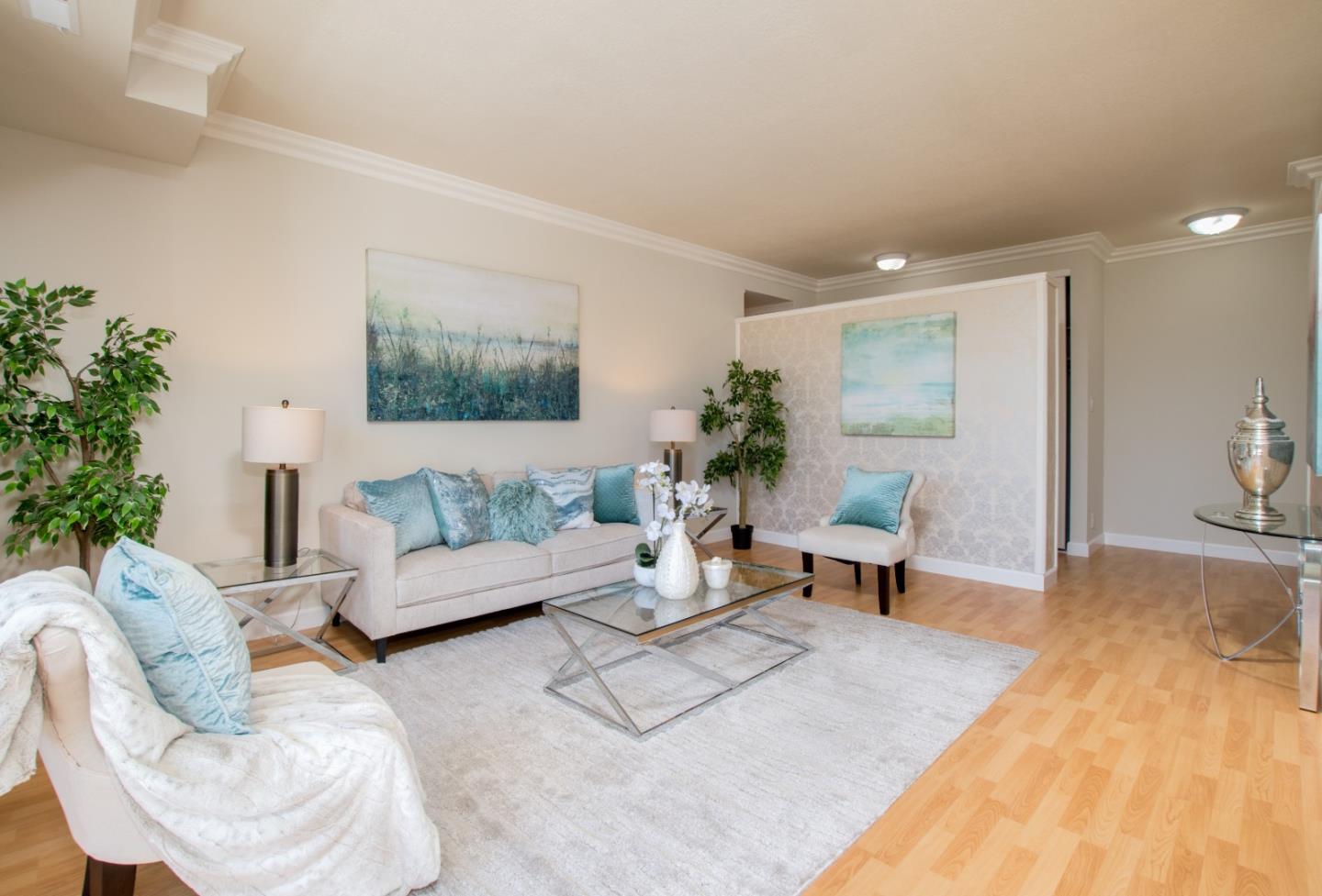 Detail Gallery Image 1 of 1 For 500 Fulton St #102,  Palo Alto,  CA 94301 - 2 Beds | 1/1 Baths