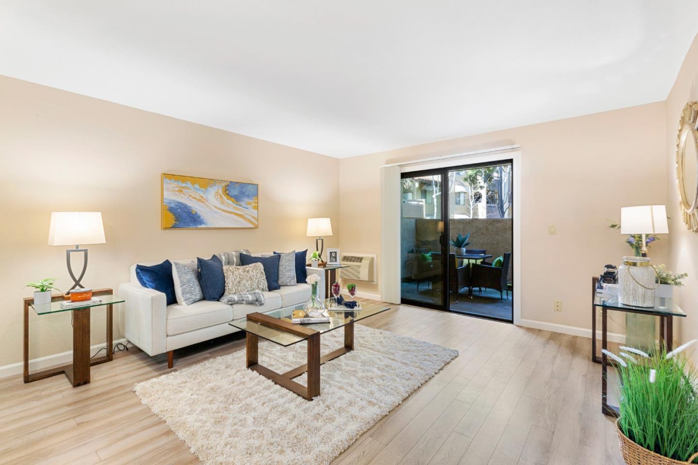 Detail Gallery Image 1 of 1 For 2250 Monroe St #121,  Santa Clara,  CA 95050 - 1 Beds | 1 Baths