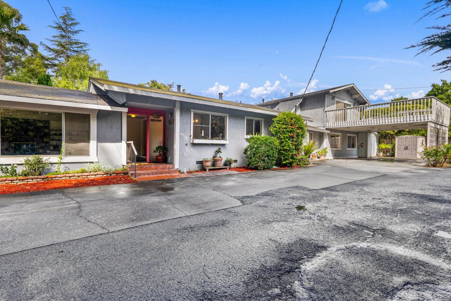 Detail Gallery Image 1 of 1 For 514 Park Ave, Capitola,  CA 95010 - 4 Beds | 3/1 Baths