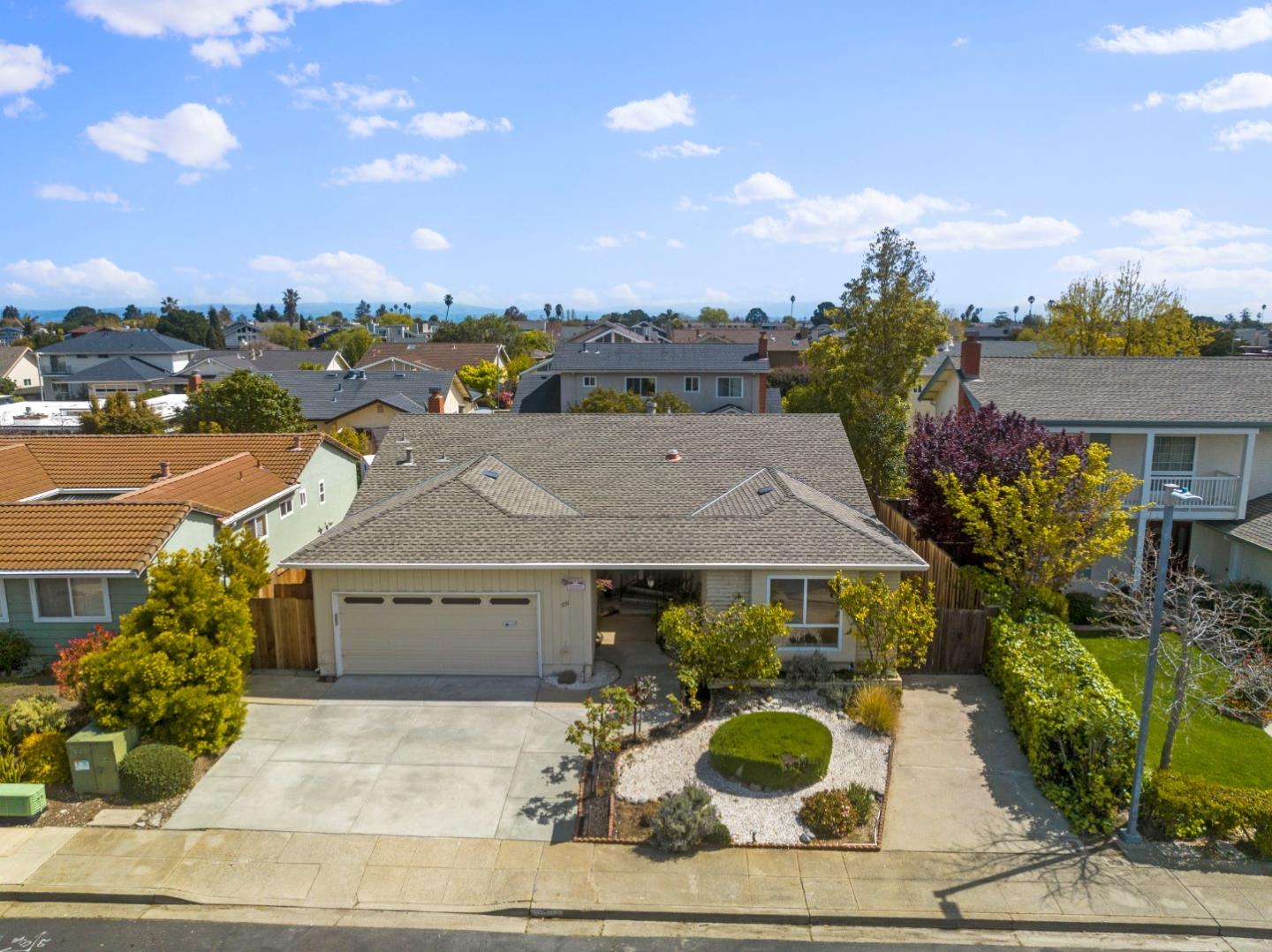 Detail Gallery Image 1 of 1 For 891 Constitution Dr, Foster City,  CA 94404 - 4 Beds | 2 Baths