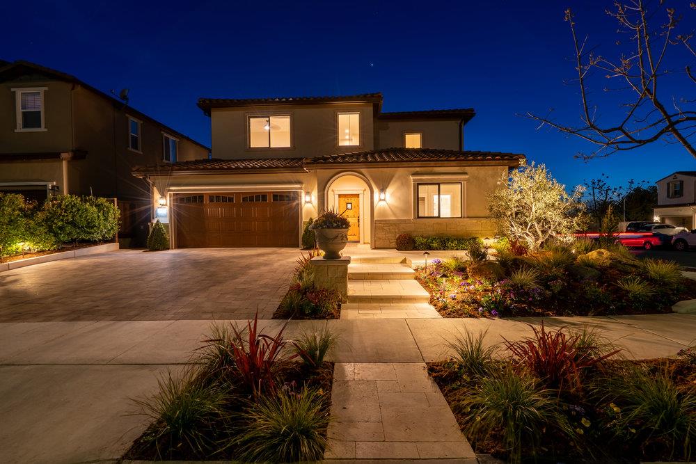 Photo of 1010 Bonnie View Rd in Hollister, CA