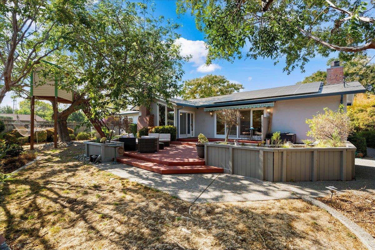 Detail Gallery Image 18 of 18 For 515 Barto St, Santa Clara,  CA 95051 - 3 Beds | 2 Baths