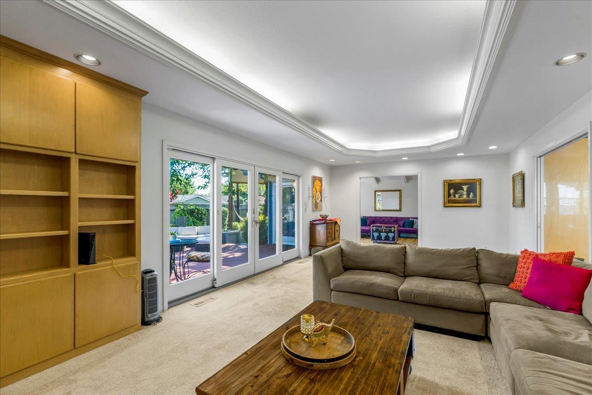 Detail Gallery Image 8 of 18 For 515 Barto St, Santa Clara,  CA 95051 - 3 Beds | 2 Baths